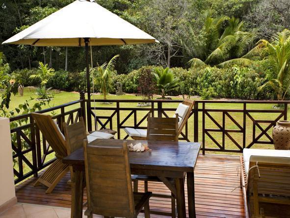 Le Domaine de L'Orangeraie - Dining 